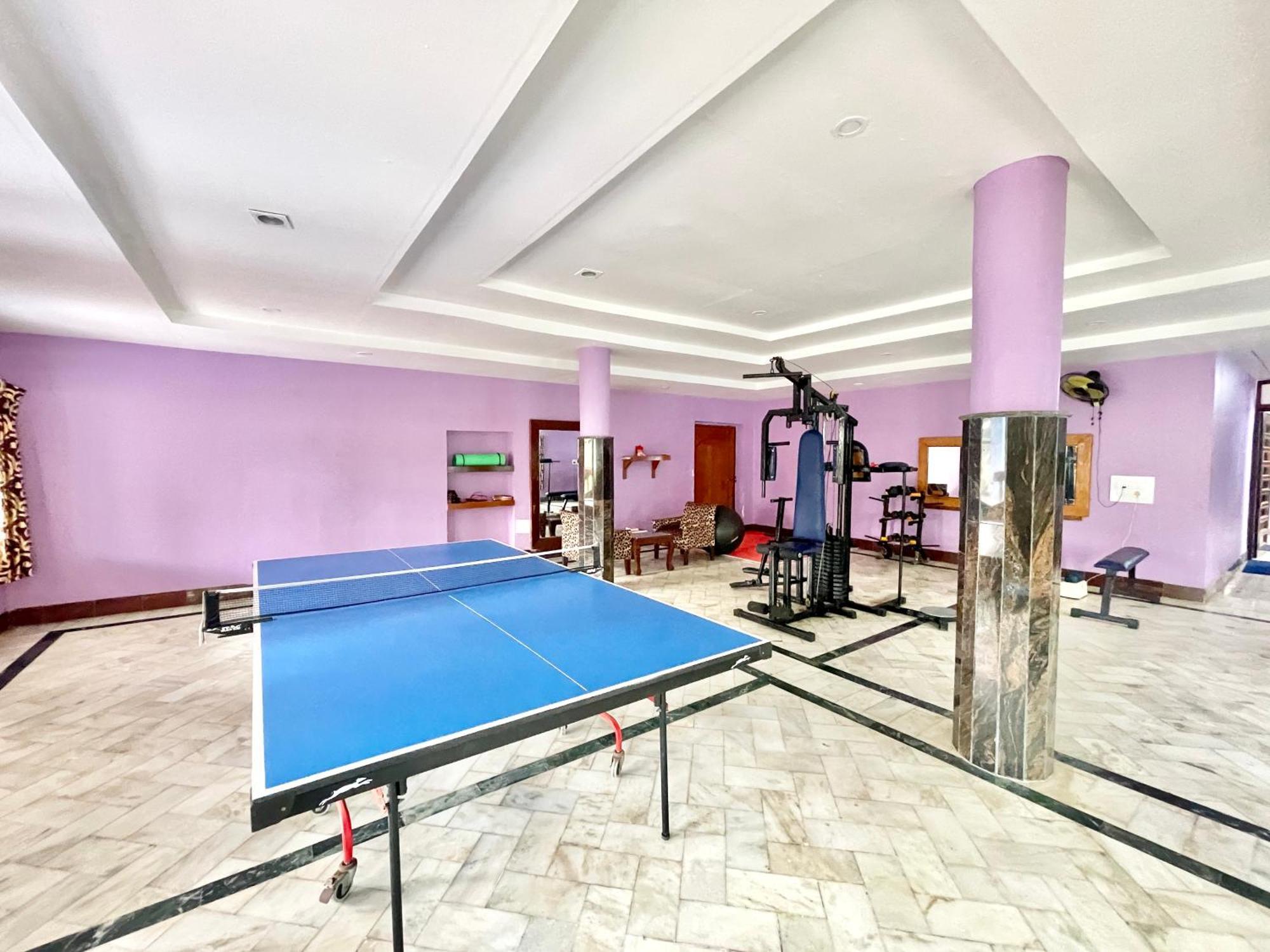 Hotel V-I Near Sea , Puri Private-Park -Gym-Spa Fully-Airconditioned-Hotel Lift-And-Parking-Facilities Breakfast-Included Exterior foto